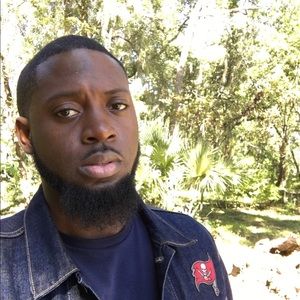 Meet your Posher, Eric